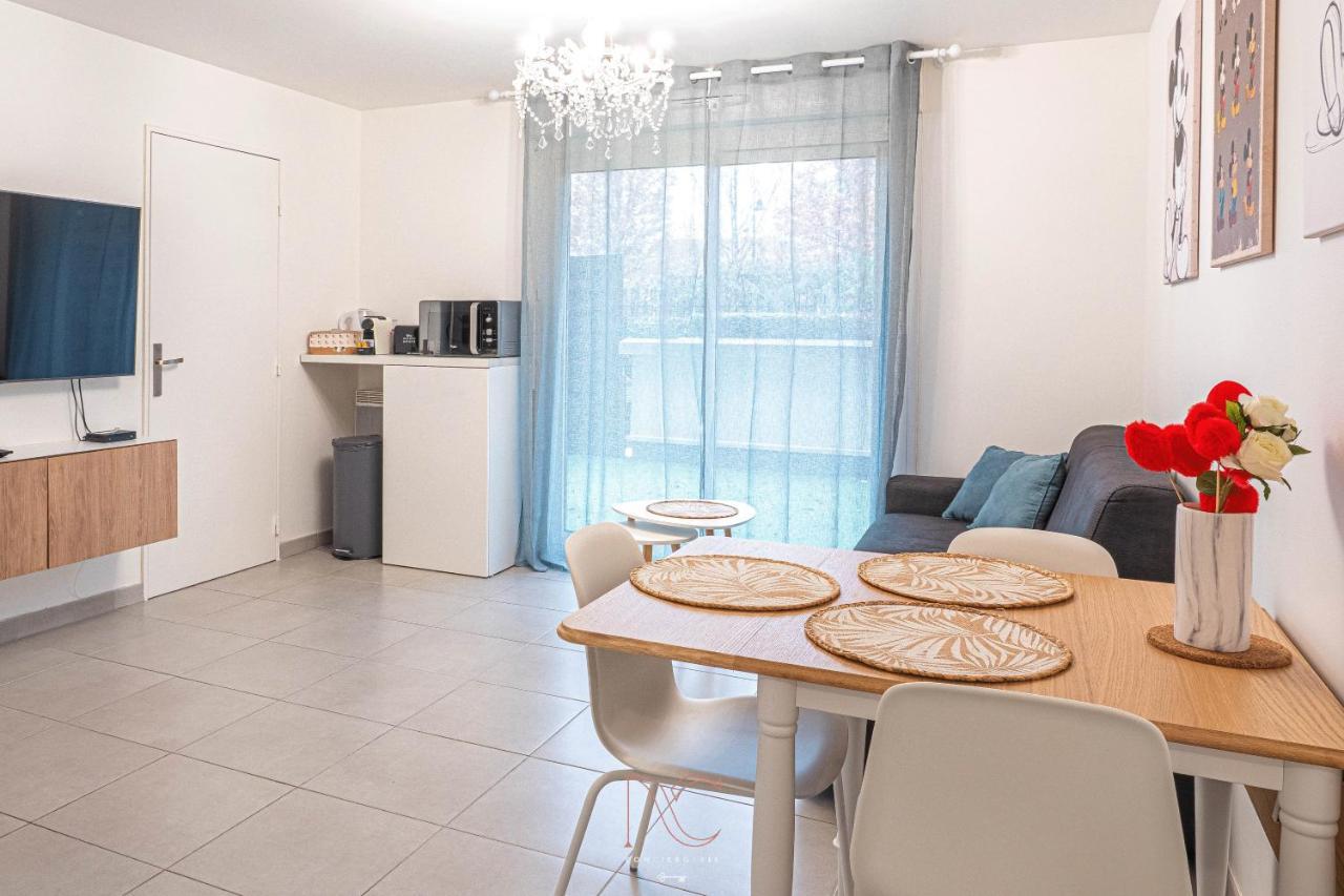 *disneyland-paris* 4pers, Parking, Wifi Chessy (Seine-et-Marne)